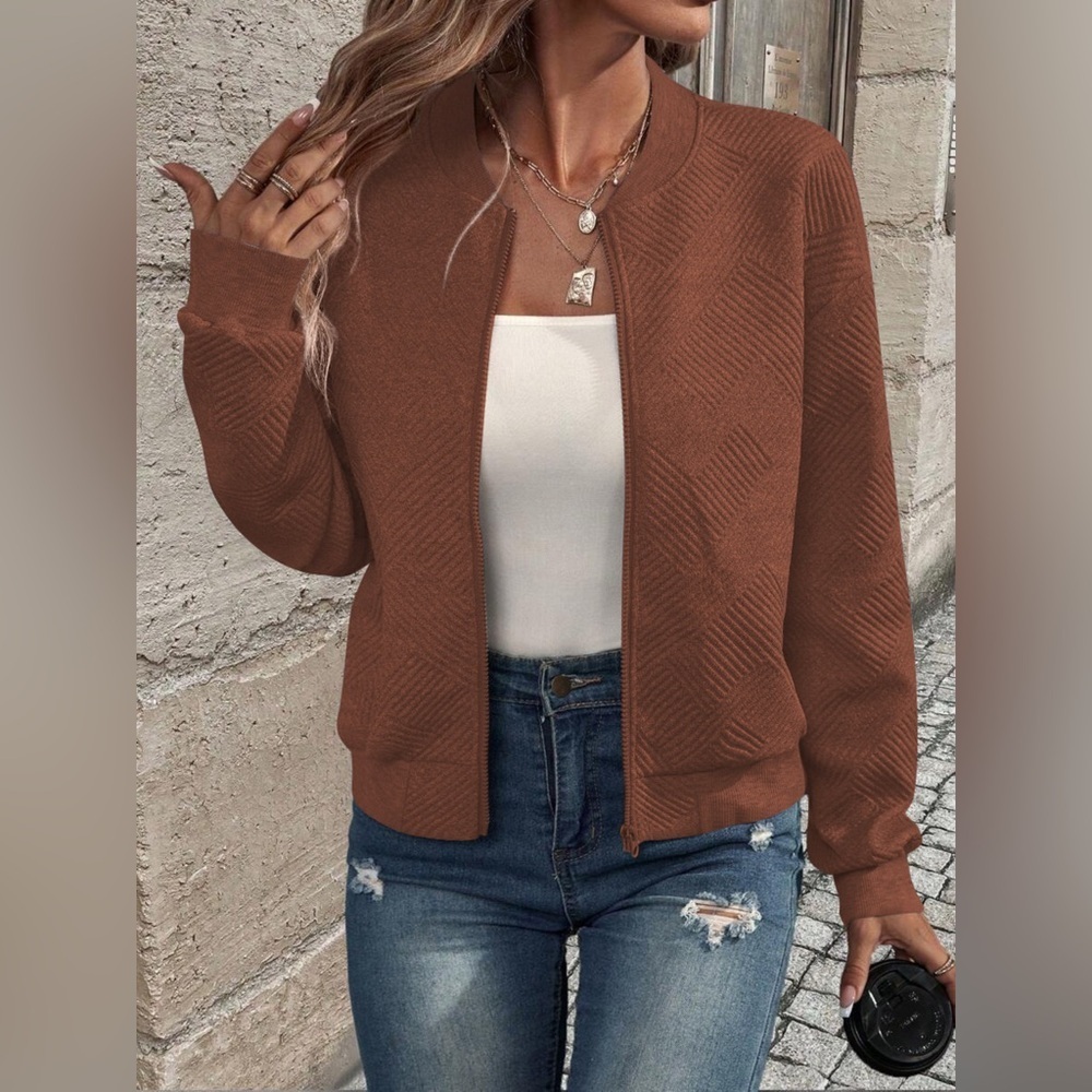 Texture Zip-Up Bomber Jacket - Picture 9 of 16